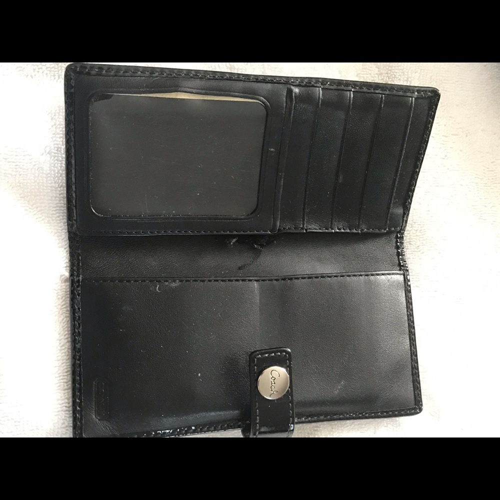 Purse - Picture 2 of 3